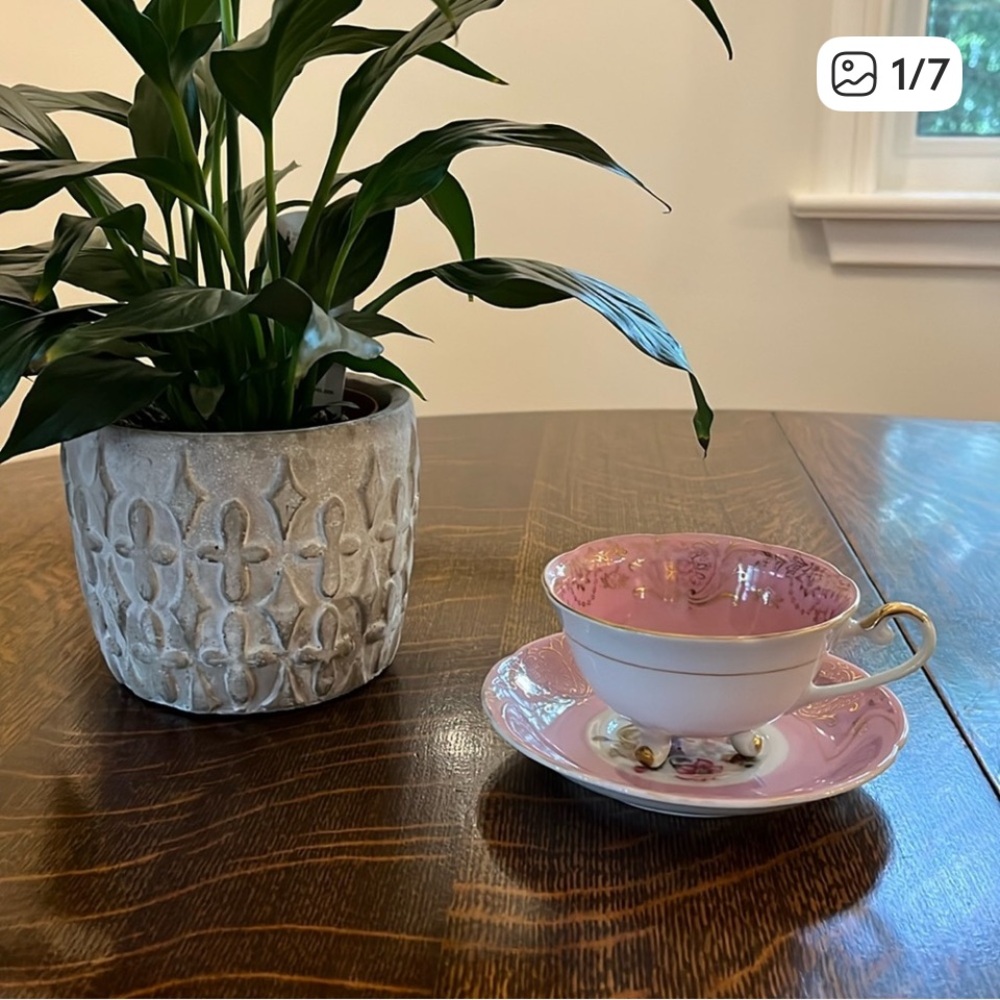 🩷Vintage Fine Bone China Teacup with Saucer